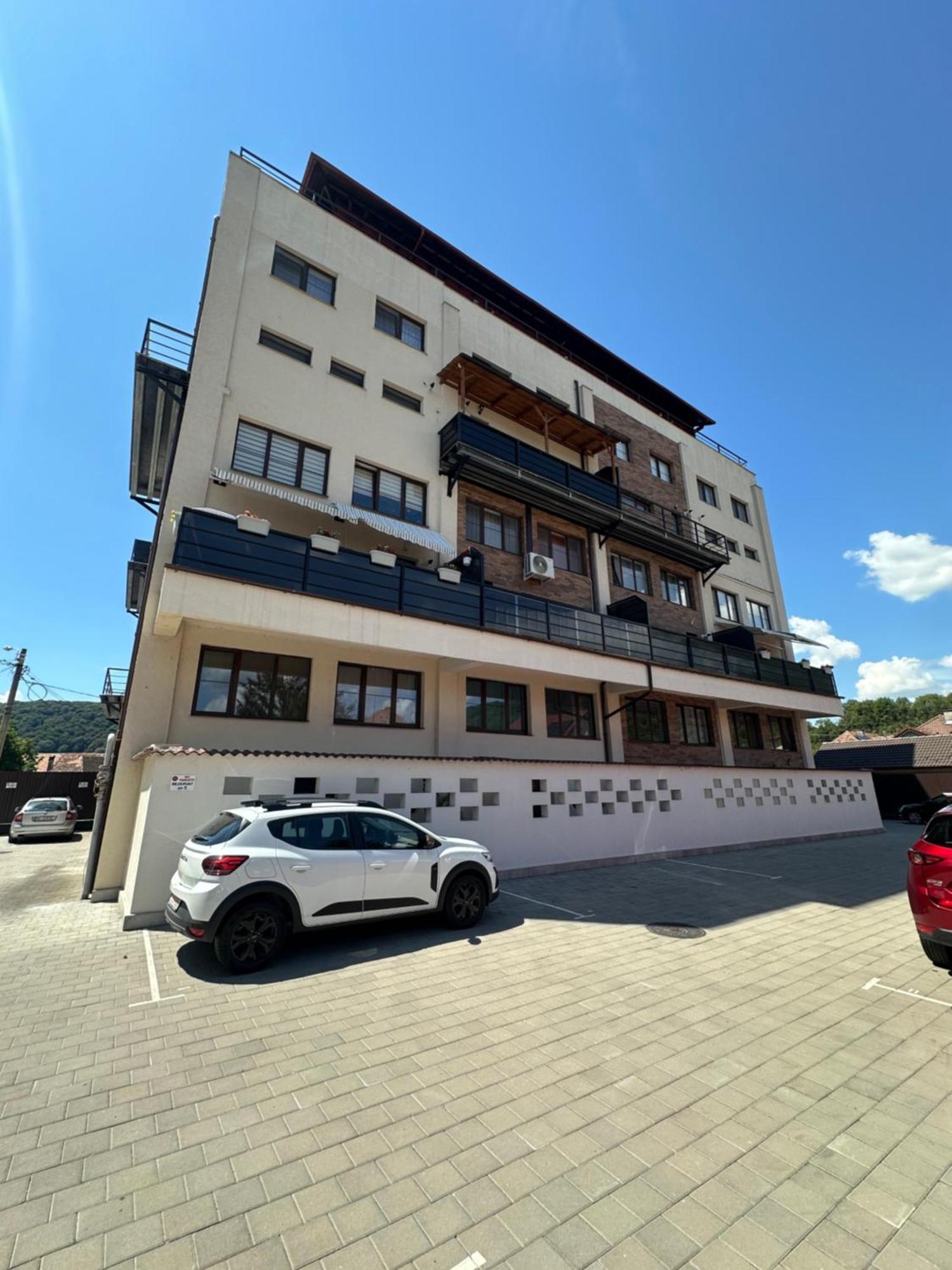 Daisy Apartment 27 시기쇼아라 외부 사진